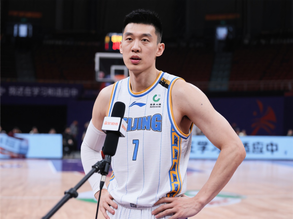 翟晓川:积极适应新角色,随时准备迎接本赛季新挑战 在采访中,他还提到:“我还在学习和适应中