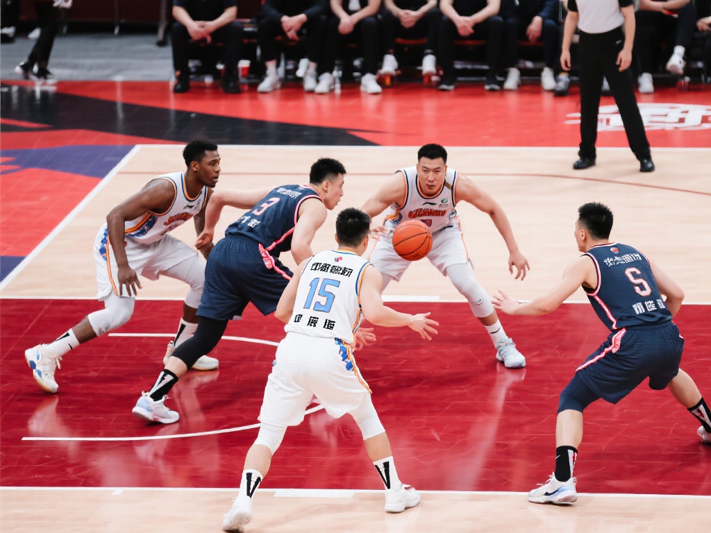 杜锋:防守表现可圈可点,感谢四川球迷热情支持 回顾比赛中的一幕,当对手试图以快速反击撕